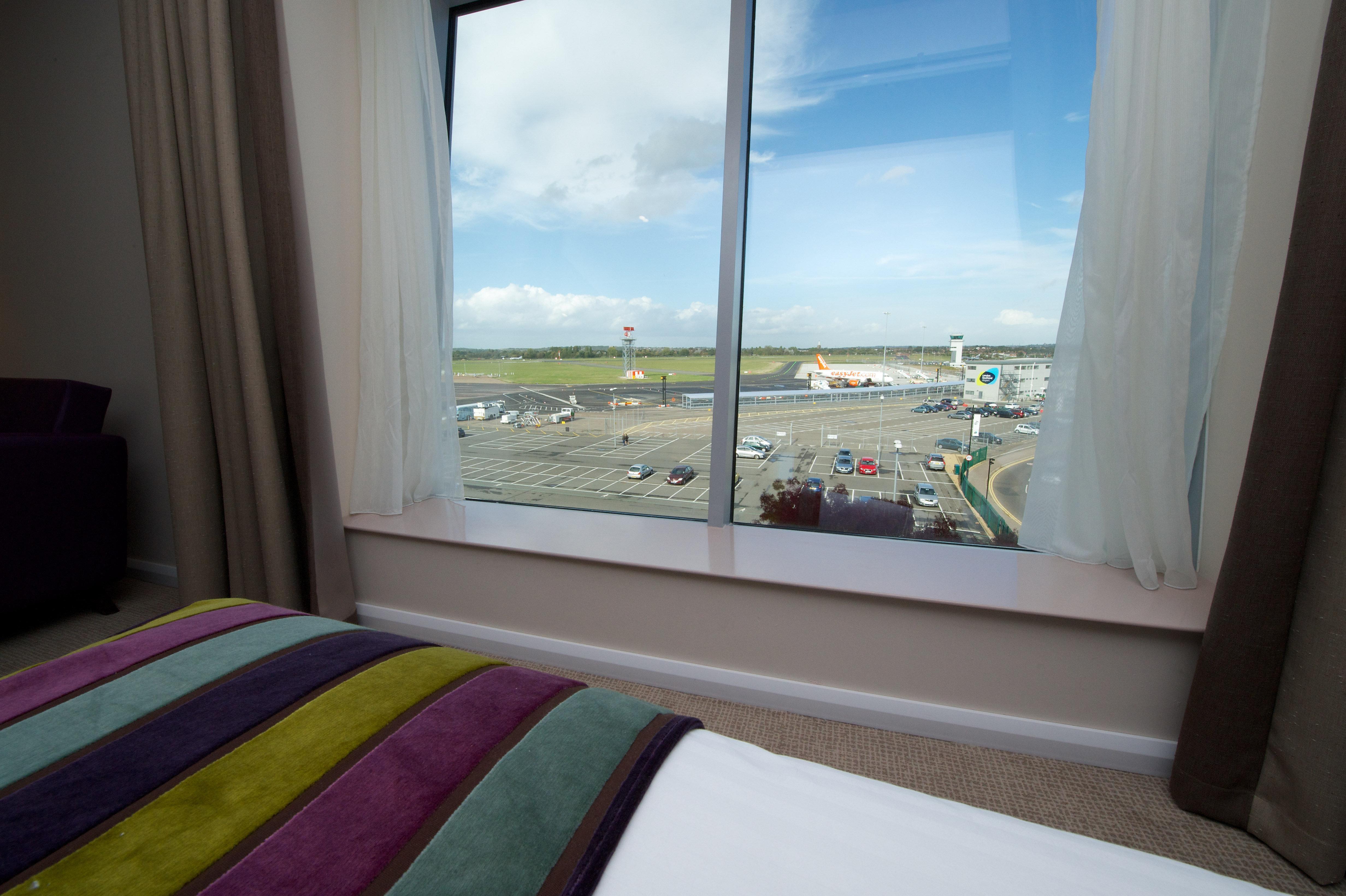 Holiday Inn Southend By Ihg Dış mekan fotoğraf